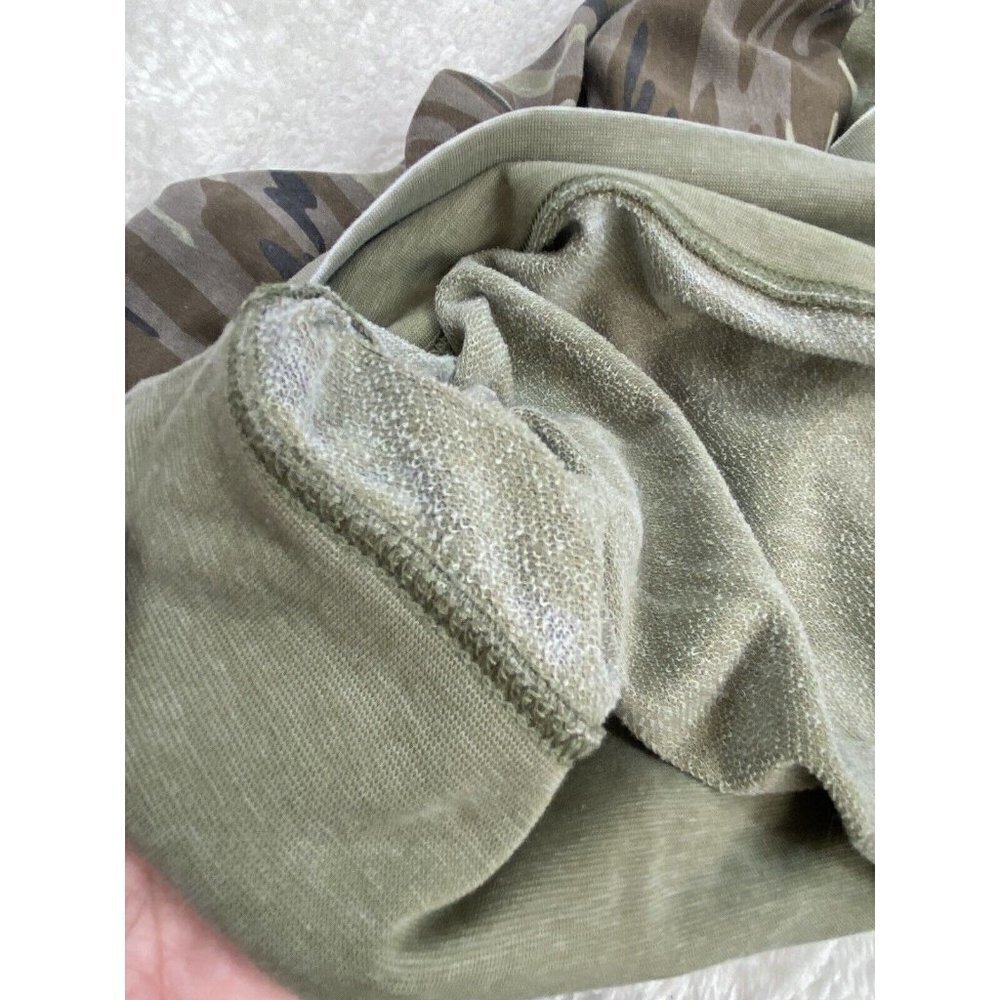 Grayson Threads Women’s Camo Sweatshirt Pullover Size Large - Picture 11 of 11